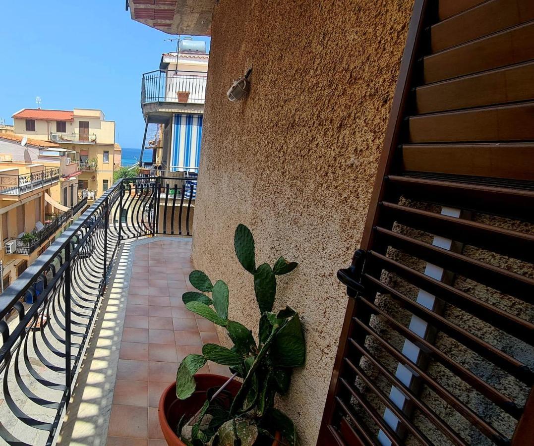 A Casa Di Sasy Apartment Palermo Luaran gambar